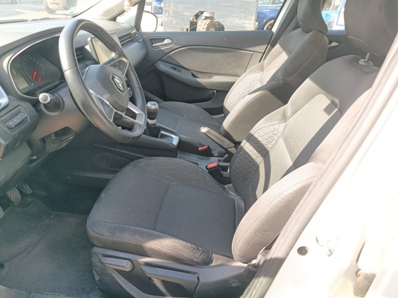 renault clio v (b7_) del año 2020