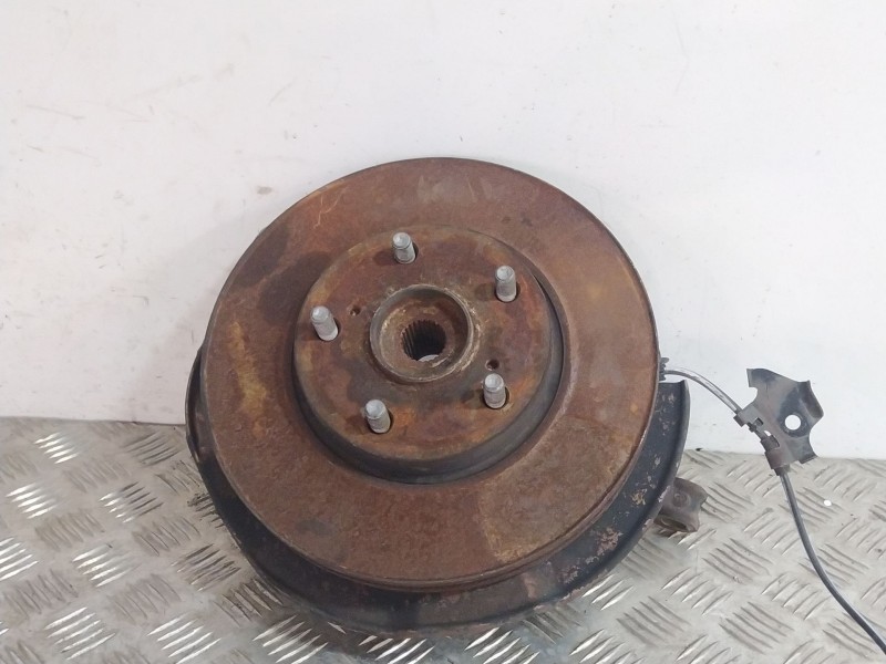 Recambio de mangueta delantera izquierda para toyota auris (_e18_) 1.4 d-4d (nde180_) referencia OEM IAM F51L5  