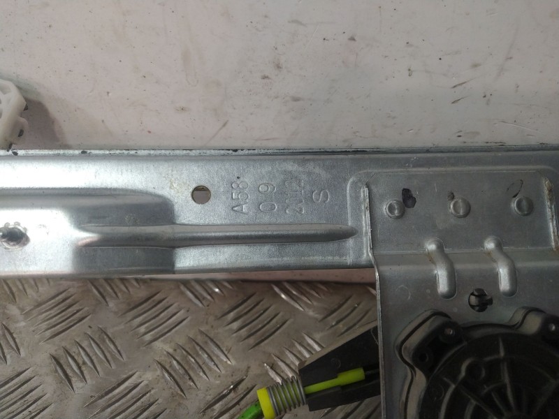 Recambio de elevalunas delantero izquierdo para citroën c3 picasso (sh_) 1.6 hdi 90 referencia OEM IAM 9221FC  