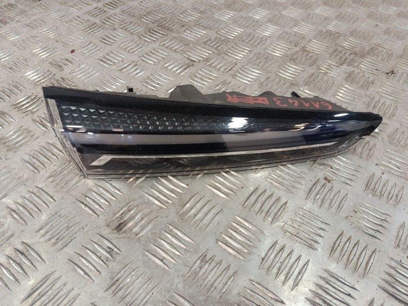 Recambio de piloto trasero izquierdo interior para renault captur ii (hf_) tce 160 (hfn1) referencia OEM IAM 265553268R  