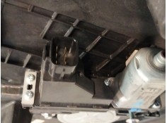 Recambio de elevalunas delantero izquierdo para kia carens iv 1.7 crdi referencia OEM IAM 82471A4030   2