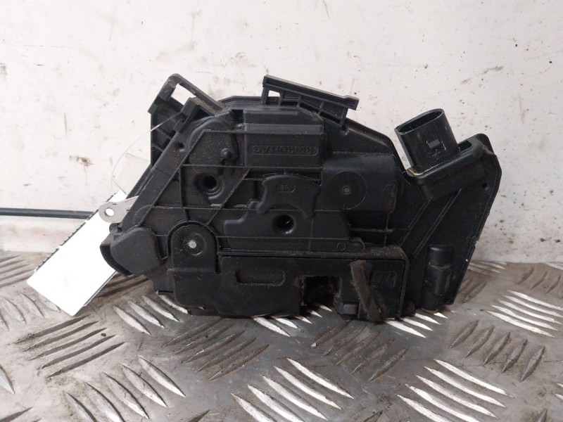 Recambio de cerradura puerta delantera derecha para seat ibiza iv (6j5, 6p1) 1.6 tdi referencia OEM IAM 3C1837016A  