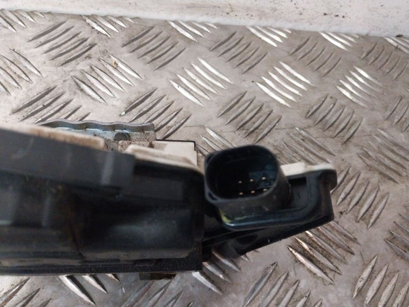 Recambio de cerradura puerta delantera derecha para seat ibiza iv (6j5, 6p1) 1.6 tdi referencia OEM IAM 3C1837016A  