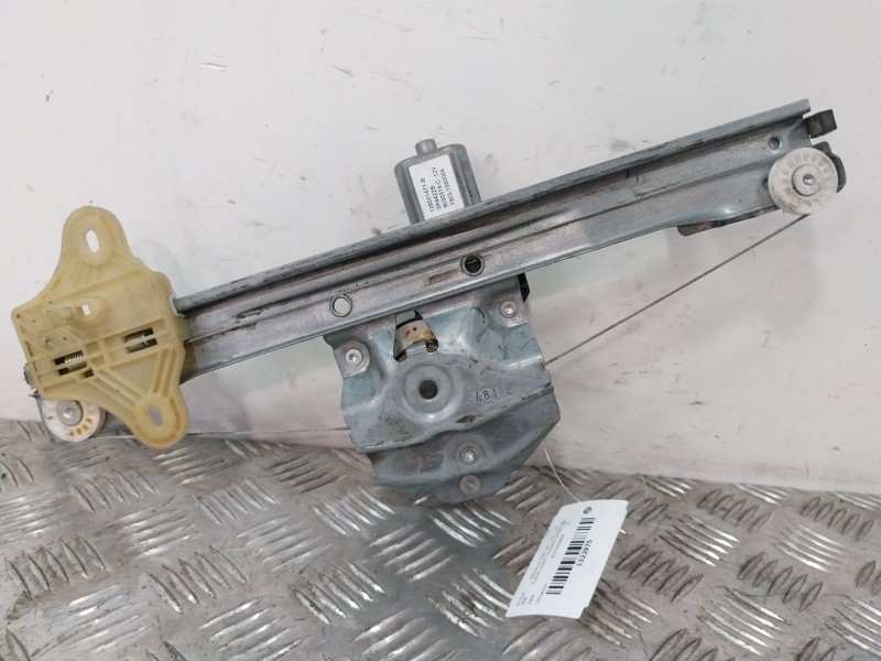 Recambio de elevalunas trasero derecho para renault captur i (j5_, h5_) 1.5 dci 90 referencia OEM IAM 827009380R  