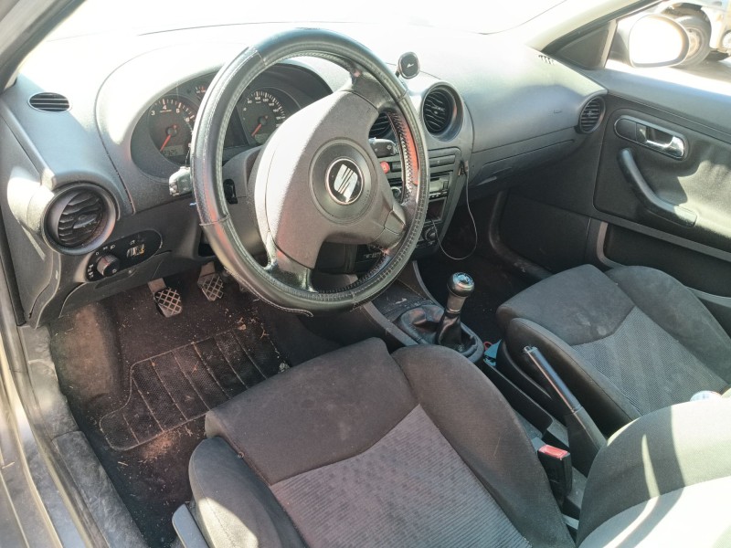 seat ibiza iii (6l1) del año 2002