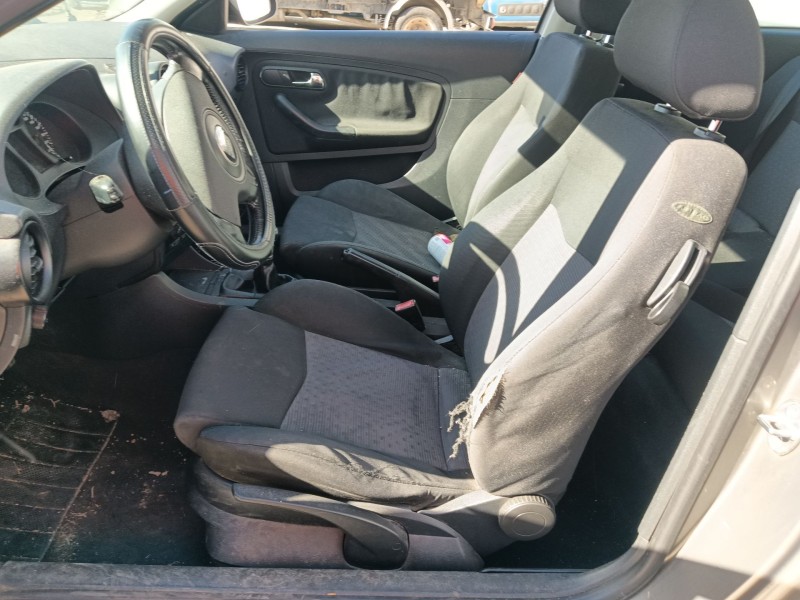 seat ibiza iii (6l1) del año 2002