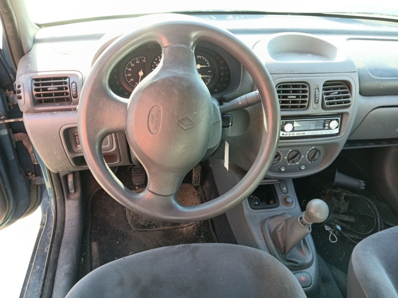 renault clio i (b/c57_, 5/357_) del año 1998