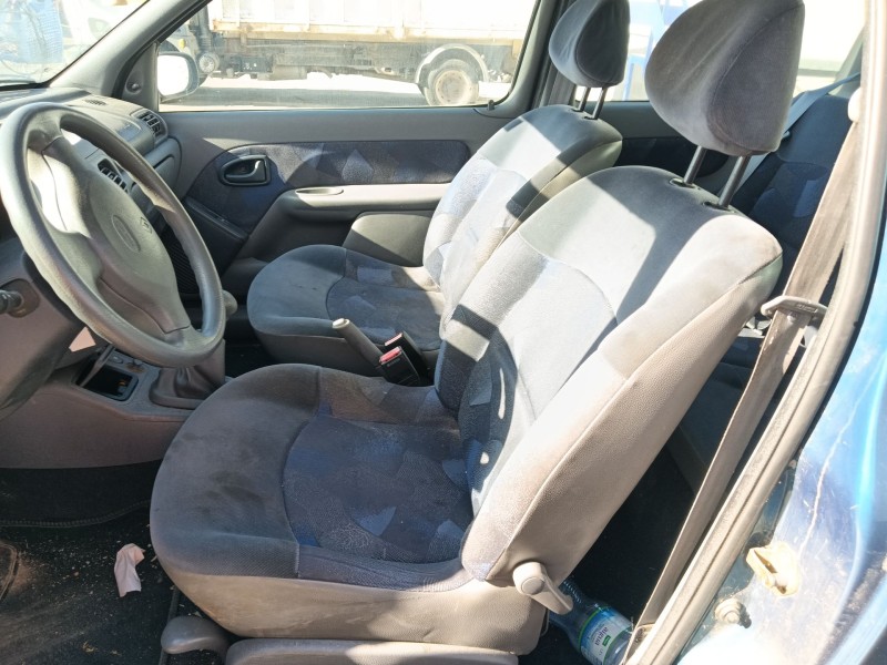 renault clio i (b/c57_, 5/357_) del año 1998