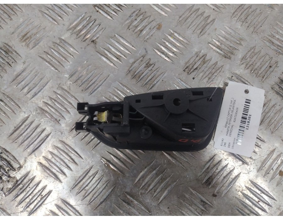 Recambio de maneta interior delantera derecha para renault captur ii (hf_) tce 160 (hfn1) referencia OEM IAM 826723042R  