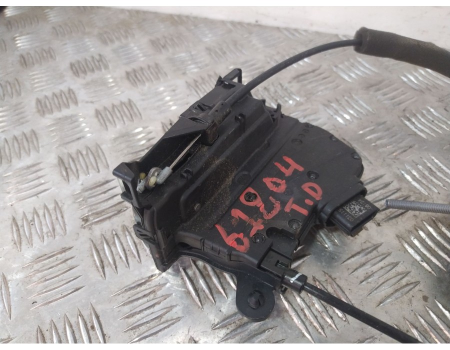 Recambio de cerradura puerta trasera derecha para renault captur i (j5_, h5_) 1.5 dci 90 referencia OEM IAM   