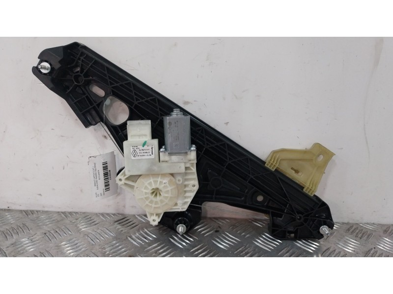 Recambio de elevalunas trasero izquierdo para renault captur ii (hf_) tce 160 (hfn1) referencia OEM IAM 827216497R  
