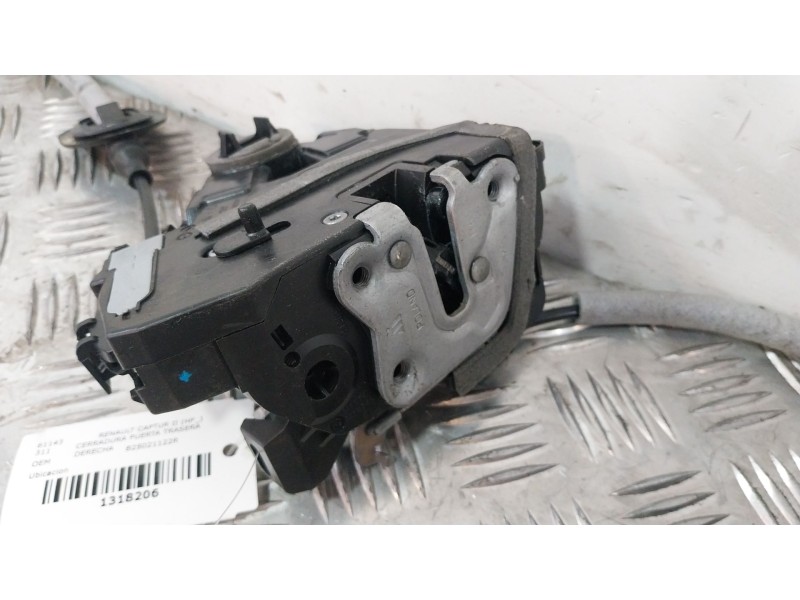 Recambio de cerradura puerta trasera derecha para renault captur ii (hf_) tce 160 (hfn1) referencia OEM IAM 825021122R  
