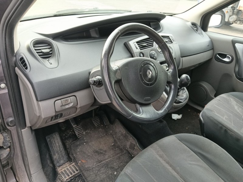 renault grand scénic ii (jm0/1_) del año 2004