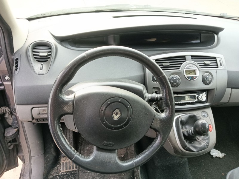 renault grand scénic ii (jm0/1_) del año 2004