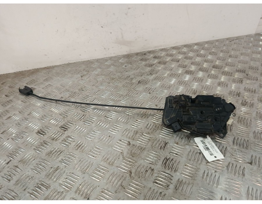 Recambio de cerradura puerta trasera derecha para seat ibiza iv (6j5, 6p1) 1.6 tdi referencia OEM IAM 6J0839016C  