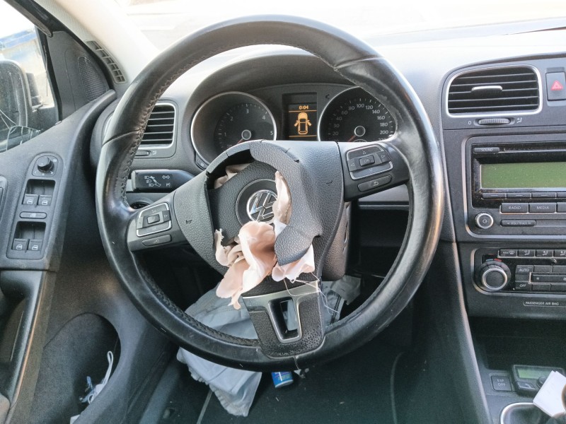 volkswagen golf vi (5k1) del año 2009