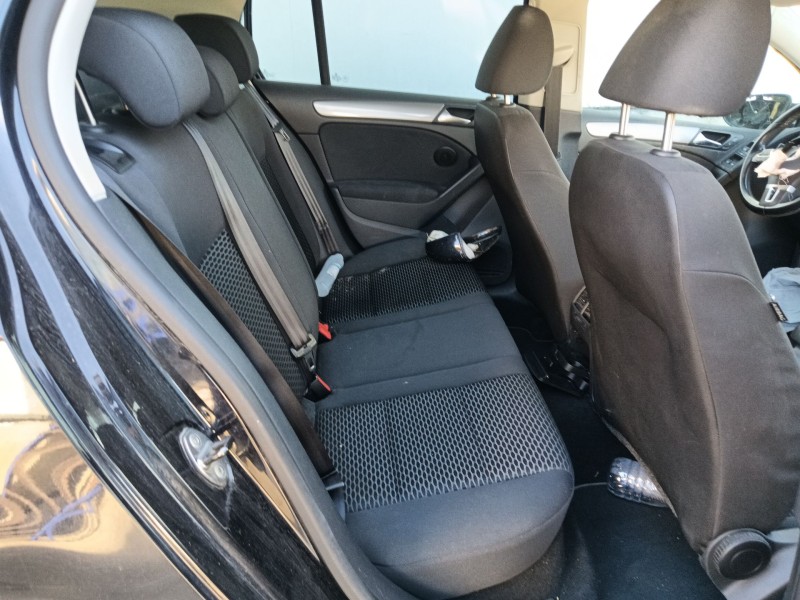 volkswagen golf vi (5k1) del año 2009