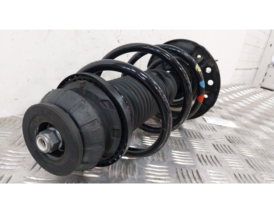 Recambio de amortiguador delantero derecho para renault captur ii (hf_) tce 160 (hfn1) referencia OEM IAM 543035679R  