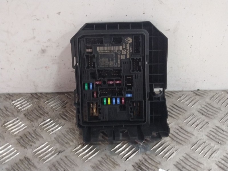 Recambio de caja reles / fusibles para renault captur ii (hf_) tce 160 (hfn1) referencia OEM IAM 284B73384R  
