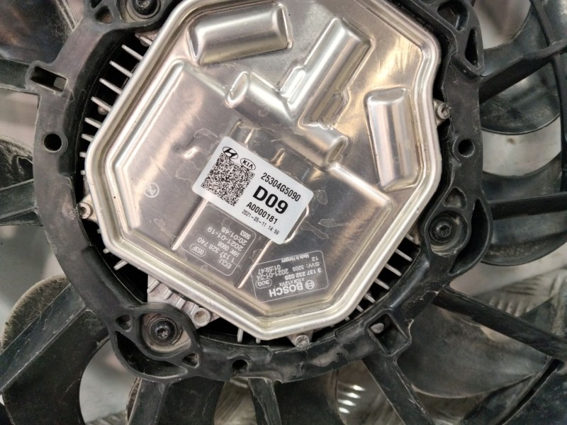 Recambio de electroventilador para kia niro (de) 1.6 gdi hybrid referencia OEM IAM 25386G2000 25380G2000 