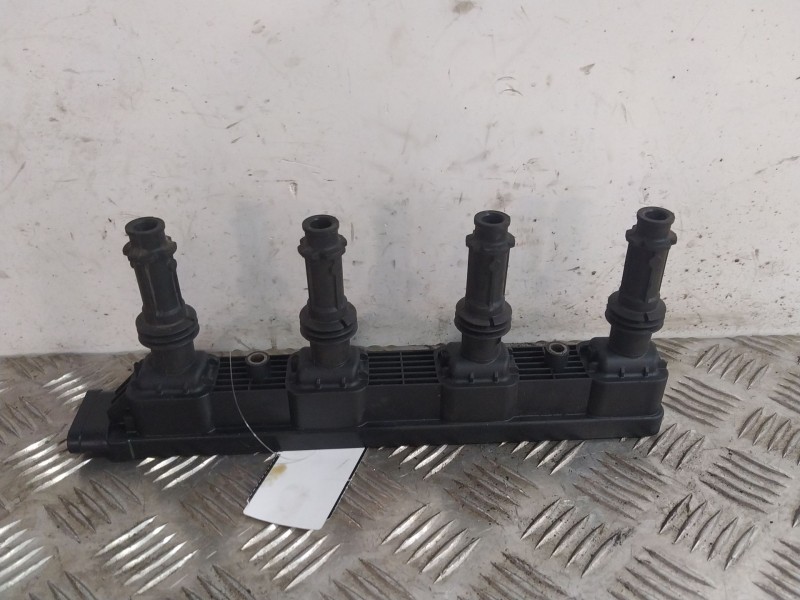 Recambio de bobina encendido para chevrolet aveo berlina hatchback referencia OEM IAM 0221503800  