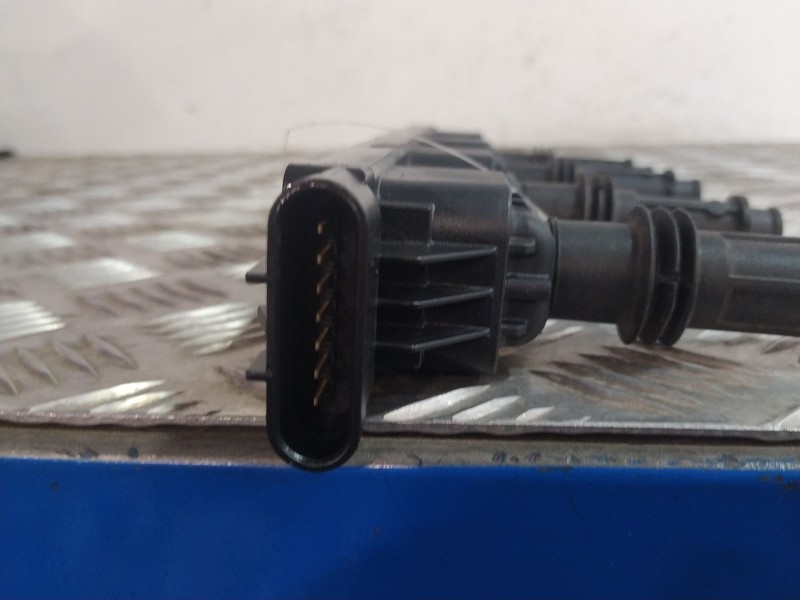 Recambio de bobina encendido para chevrolet aveo berlina hatchback referencia OEM IAM 0221503800  