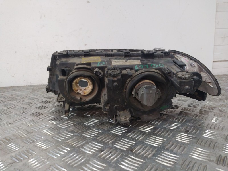 Recambio de faro derecho para bmw 3 (e46) 320 d referencia OEM IAM 10105091009  
