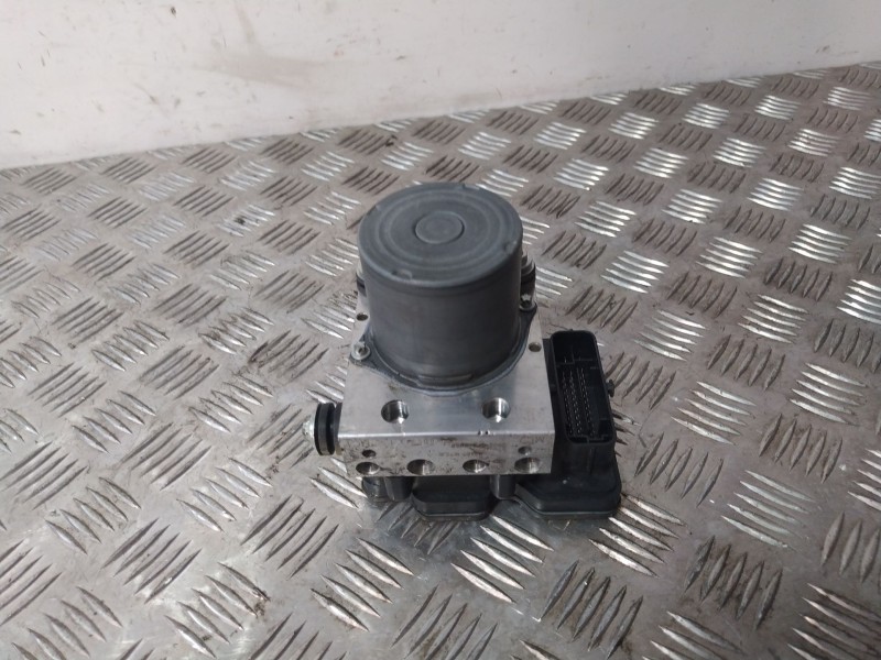 Recambio de abs para renault clio v (b7_) 1.0 tce 100 (b7mt) referencia OEM IAM 2265106627  