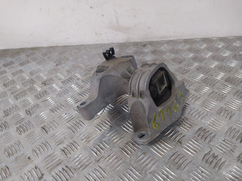 Recambio de soporte motor para dacia duster (hs_) 1.5 dci referencia OEM IAM 112849221R  