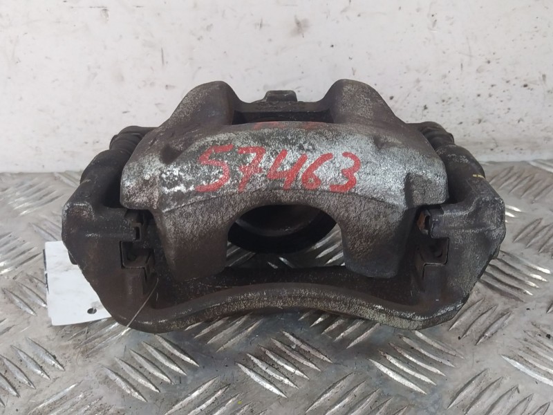 Recambio de pinza freno delantera izquierda para toyota auris (_e18_) 1.4 d-4d (nde180_) referencia OEM IAM 4775002250  