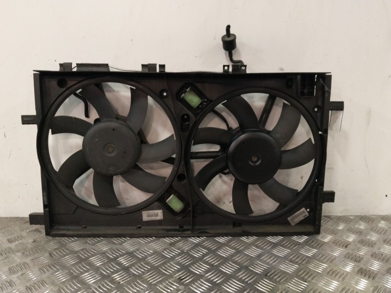Recambio de electroventilador para opel insignia a (g09) 2.0 cdti (68) referencia OEM IAM 13223018  