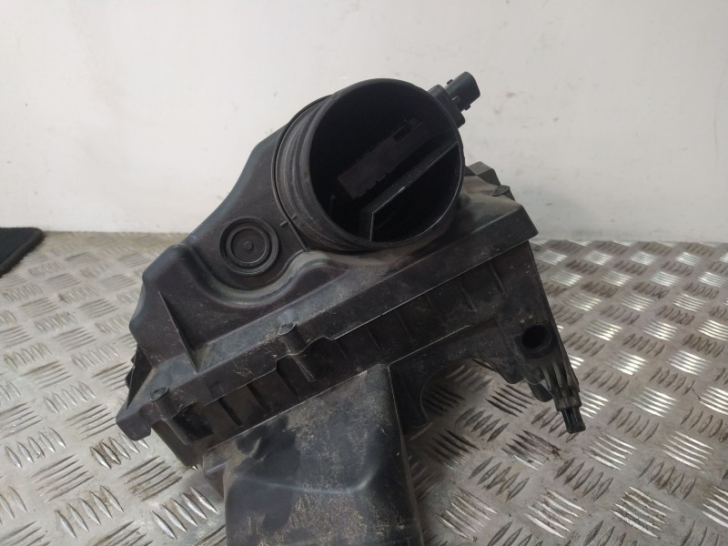 Recambio de filtro aire para opel insignia a (g09) 2.0 cdti (68) referencia OEM IAM 22933581  