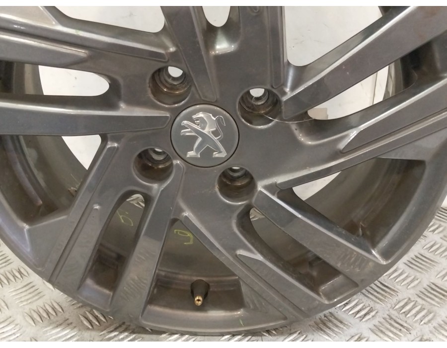 Recambio de llanta para peugeot 208 ii (ub_, up_, uw_, uj_) 1.5 bluehdi 100 referencia OEM IAM 98251652ZV  