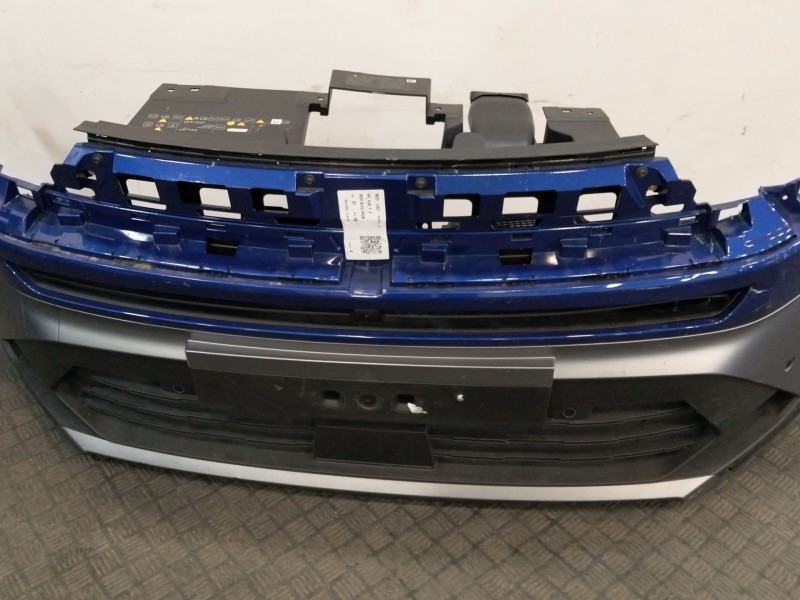 Recambio de paragolpes delantero para renault captur ii (hf_) tce 160 (hfn1) referencia OEM IAM 62010P745R  