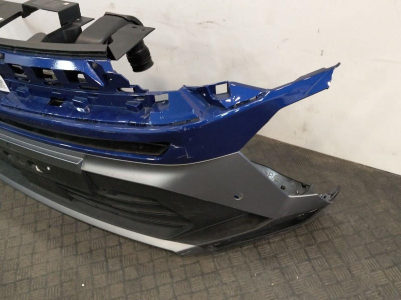 Recambio de paragolpes delantero para renault captur ii (hf_) tce 160 (hfn1) referencia OEM IAM 62010P745R  