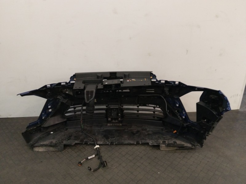 Recambio de paragolpes delantero para renault captur ii (hf_) tce 160 (hfn1) referencia OEM IAM 62010P745R  