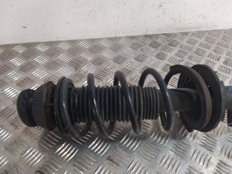 Recambio de amortiguador delantero derecho para kia picanto 1.0 cat referencia OEM IAM 5466007200  