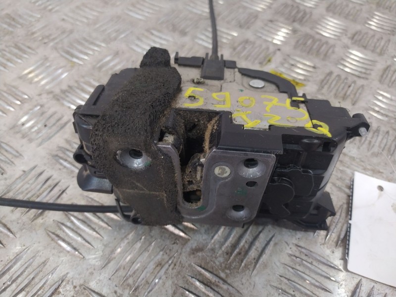 Recambio de cerradura puerta delantera izquierda para renault scenic iii gran scenic referencia OEM IAM 805030006R  