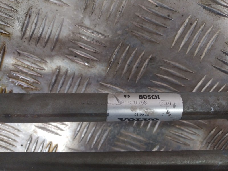 Recambio de motor limpia delantero para volvo c30 2.0 diesel cat referencia OEM IAM 30699342  