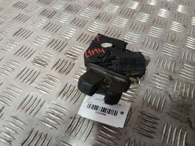 Recambio de cerradura maletero / porton para audi a4 b8 (8k2) 2.7 tdi referencia OEM IAM 4F5827505D  