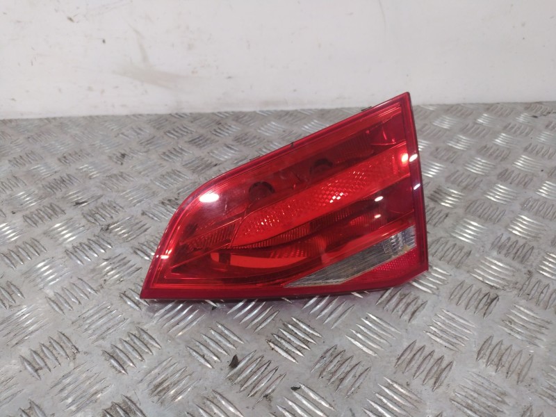 Recambio de piloto trasero derecho interior para audi a4 b8 (8k2) 2.7 tdi referencia OEM IAM 8K5945094D  