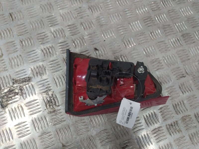 Recambio de piloto trasero derecho interior para audi a4 b8 (8k2) 2.7 tdi referencia OEM IAM 8K5945094D  