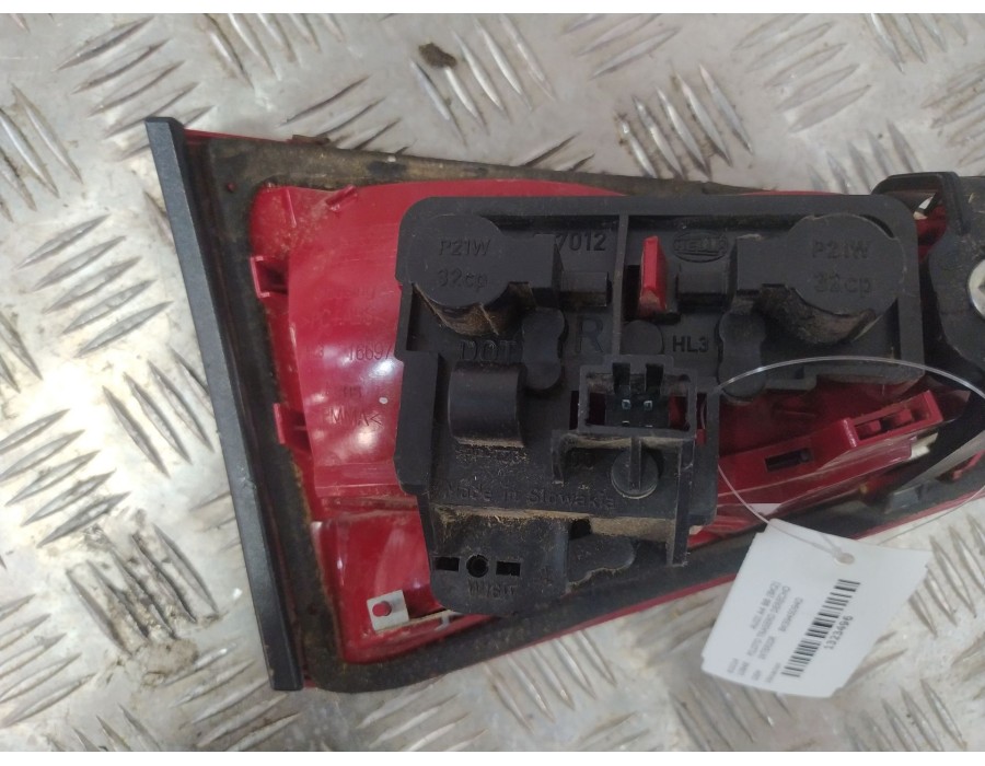 Recambio de piloto trasero derecho interior para audi a4 b8 (8k2) 2.7 tdi referencia OEM IAM 8K5945094D  
