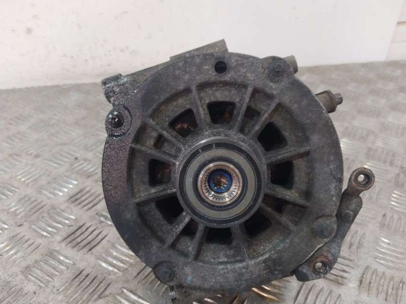 Recambio de alternador para mercedes-benz clase c (w203) c 220 cdi (203.006) referencia OEM IAM A0001502550  