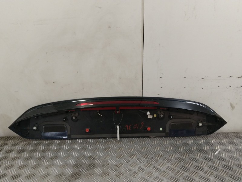 Recambio de aleron trasero para volkswagen golf vii (gaca, fd6f) 1.4 tsi gte hybrido referencia OEM IAM 5G6827934  