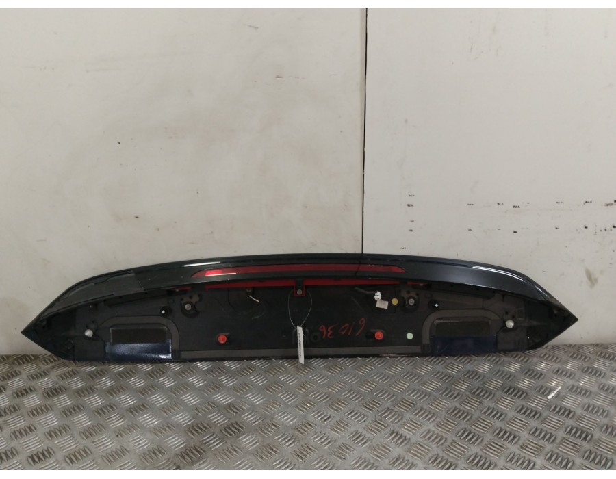 Recambio de aleron trasero para volkswagen golf vii (gaca, fd6f) 1.4 tsi gte hybrido referencia OEM IAM 5G6827934  