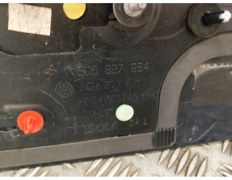Recambio de aleron trasero para volkswagen golf vii (gaca, fd6f) 1.4 tsi gte hybrido referencia OEM IAM 5G6827934  