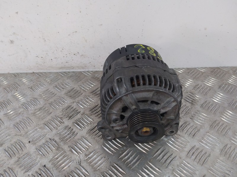Recambio de alternador para chrysler voyager (gs) 2.5 turbodiesel referencia OEM IAM 4210000081  