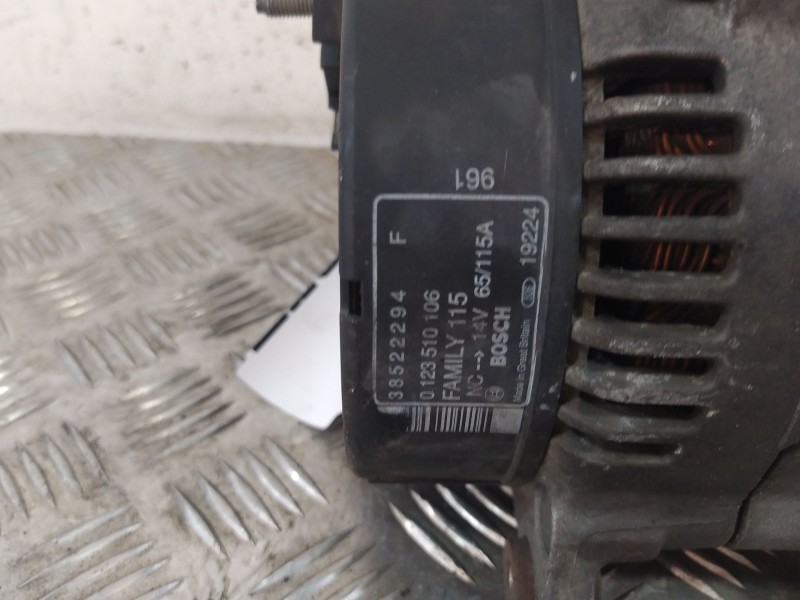 Recambio de alternador para chrysler voyager (gs) 2.5 turbodiesel referencia OEM IAM 4210000081  