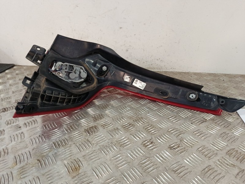 Recambio de piloto trasero izquierdo para volvo v60 i cross country (157) d4 referencia OEM IAM 31395928  